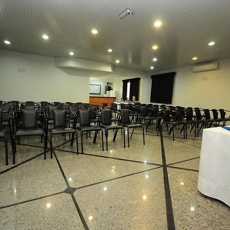 Hotel Riviera Araçatuba Extérieur photo