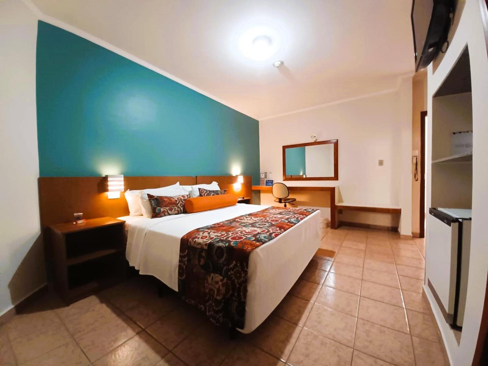 Hotel Riviera Araçatuba Extérieur photo